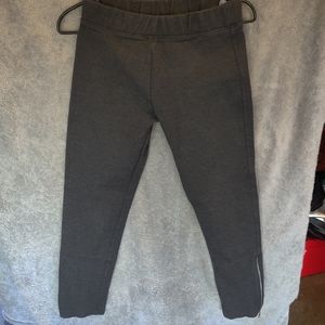 Used Sz M Gap Zip Ponte Legging Capri